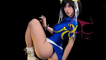 Chun Li: The sexy Street Fighter II character in hentai form