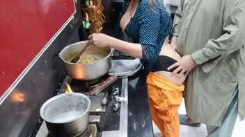 Marital affair with a Pakistani housewife in the kitchen