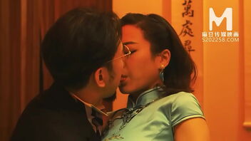 Steamy Asian massage parlor scene with hot Pussy licking and Blowjob