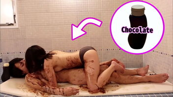 Real Valentine’s Day bathroom scene with chocolate and real orgasm with a Japanese couple