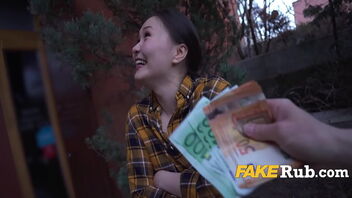 POV video of an Asian amateur who is also a baker.